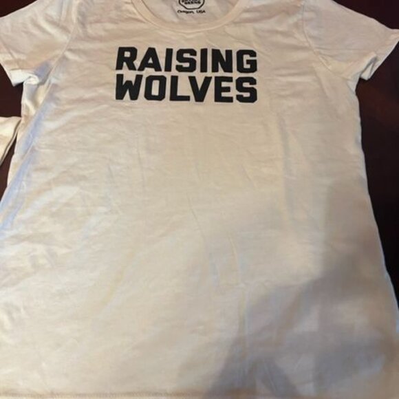 Matching Mommy & baby outfit "Raising Wolves" T-Shirt & "Little Wolf" L/ 18-24M - Picture 2 of 7